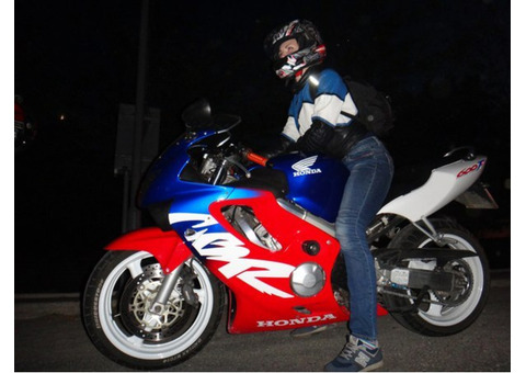Украли мотоцикл Honda CBR 600 F4