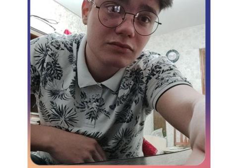 Донка Дмитрий Юрьевич, 21 год, рост 180 см, телосложение среднее, карие глаза, брюнет